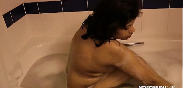  Hot Desi Pornstar Rupali In Bath Tub Masturbation And Shower